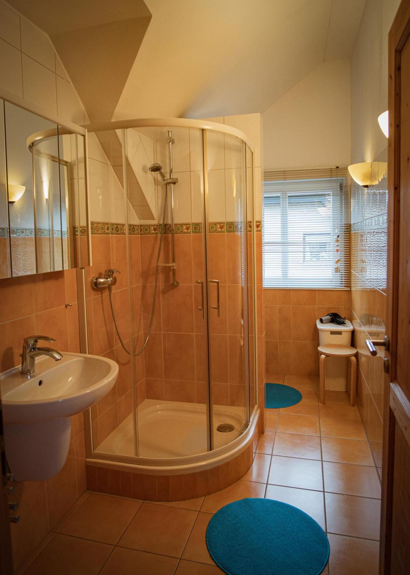 מונשאו Ferienhaus Mountfrosch Mit Sauna Und Naturpool מראה חיצוני תמונה